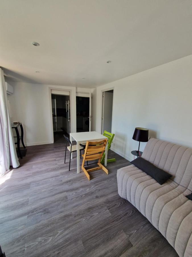 Appartement 2 Pieces Renove Avec Acces Piscine Peymeinade Exterior foto