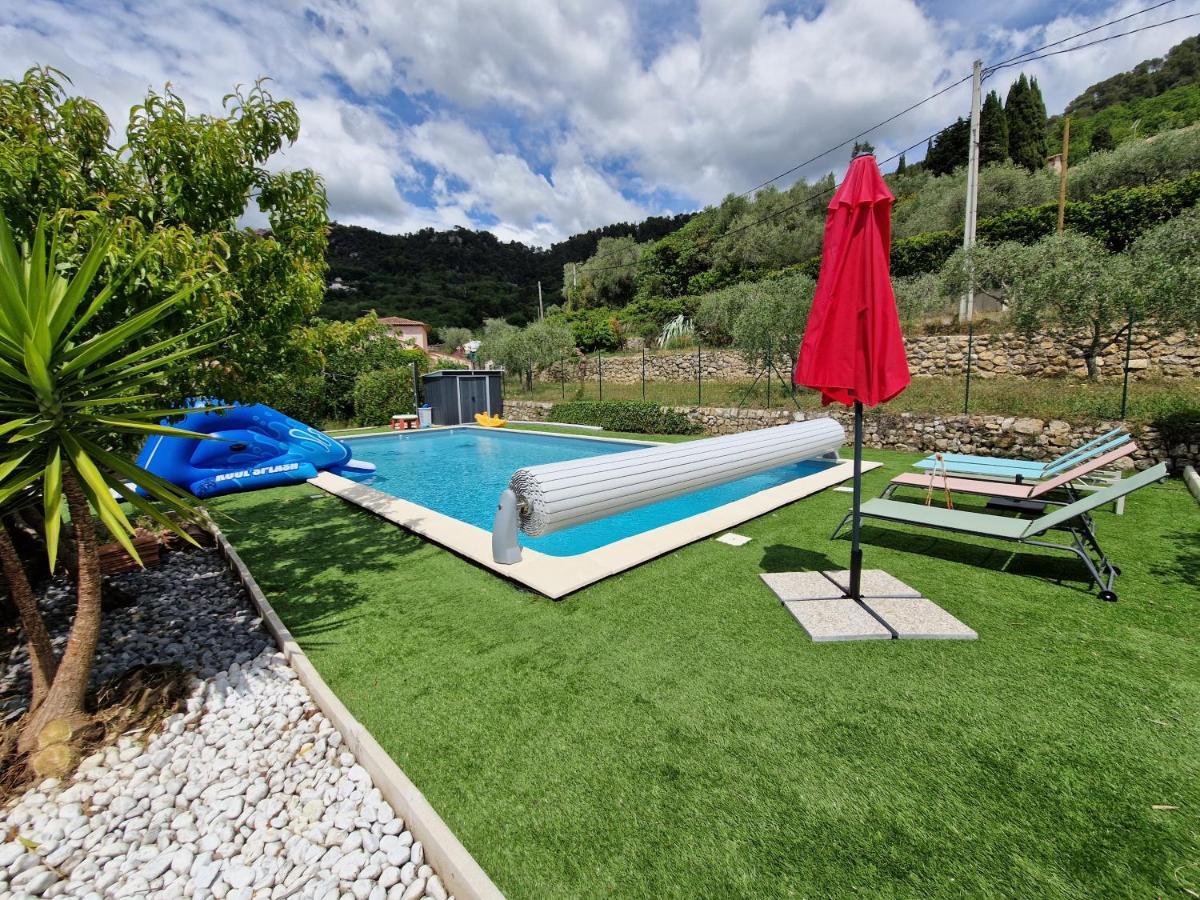 Appartement 2 Pieces Renove Avec Acces Piscine Peymeinade Exterior foto